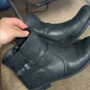 Lightly worn black moto zip up booties